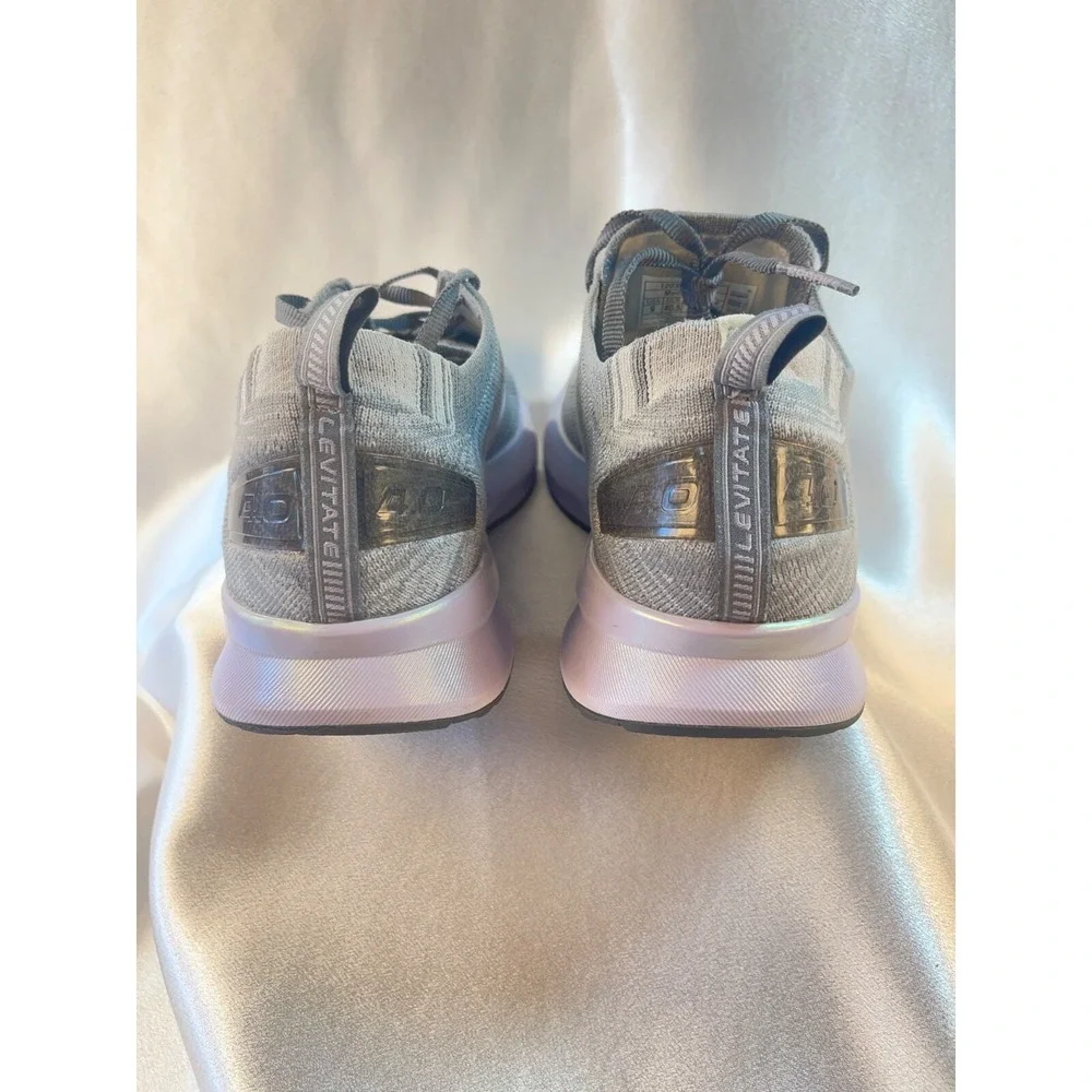 Brooks Levitate 4 Grey Pearl WMNS  Size 9 1203351B084 Walking Running Trainers
